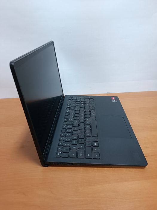 Ноутбук Dell Inspiron 15 Ryzen 5 12 по 4.3Gh 16GB SSD 256GB FullHD IPS