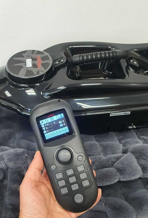 Łódka zanętowa Boatman Actor-MK4 GPS. Autopilot Sklep Stacjonarny