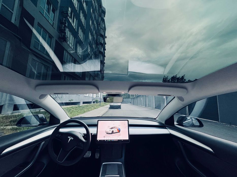 Tesla Model 3 2023 VIN 5YJ3E1EC6PF694499 фото оголошення 19 з 24