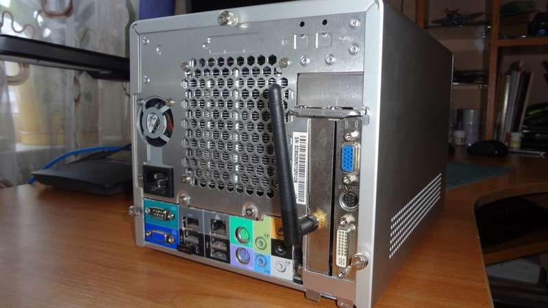 компактный компьютер Shuttle XPC SS30G2