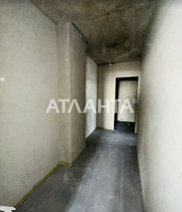 Продаж одно кімнатної квартири по переуступці!