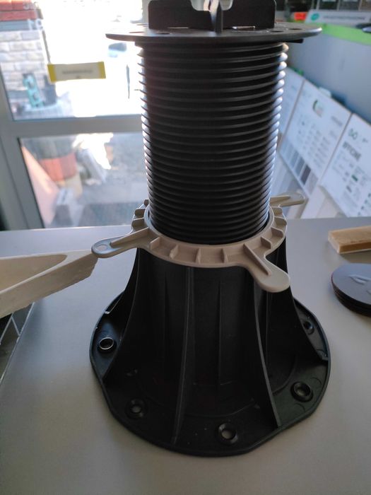 Regulowany wspornik tarasowy  taras podstawka podkładka tarasowe