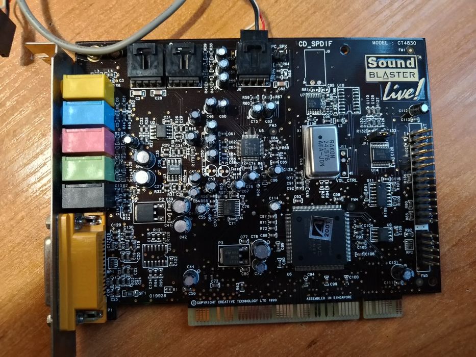 CREATIVE SOUND BLASTER CT4830 Karta dźwiękowa.