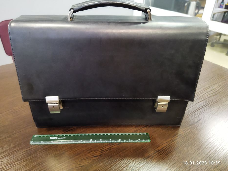 Портфель деловой