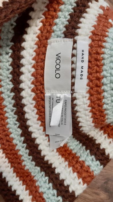 Вязаная шапка новая