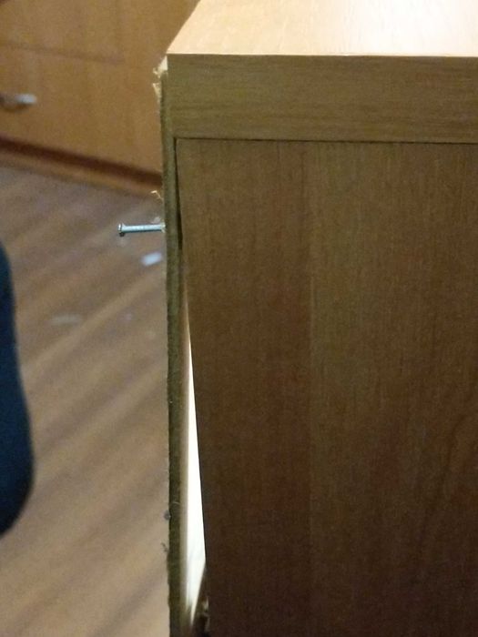 Трюмо з двома шафами та дзеркалом напіовальним