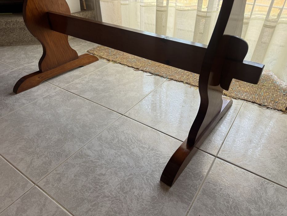 Mesa em madeira
