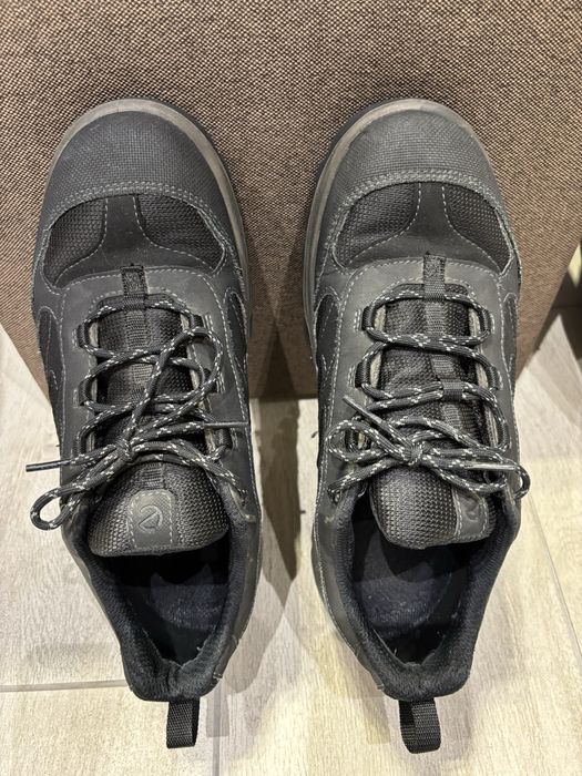 Продам ботинки Ecco на хлопця