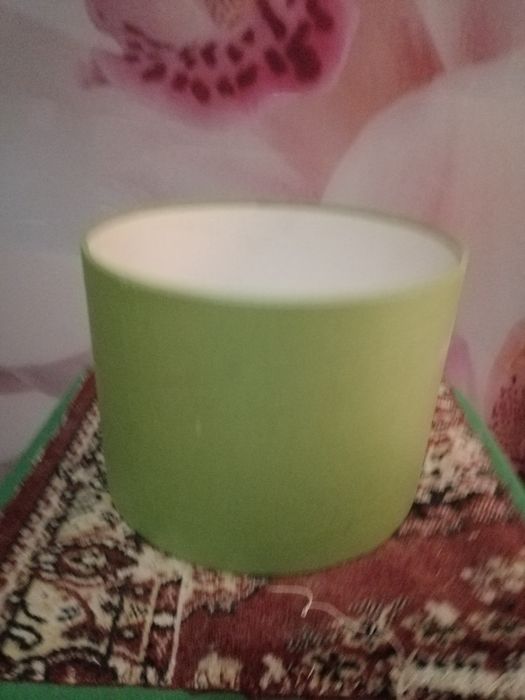 Кашпо для цветов плотный картон салатовый