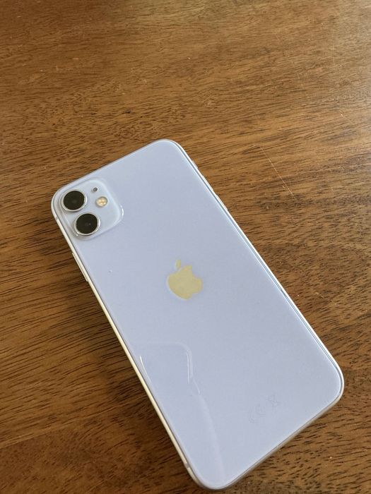 iPhone 11 64gb roxo