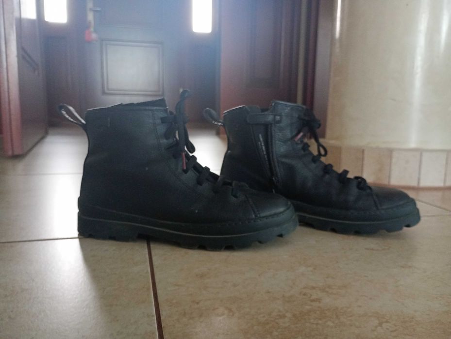Buty dla dziewczynki