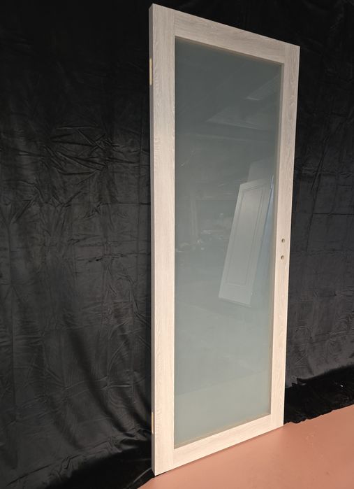 Drzwi BARAUSSE Italy 80×210 – szkło + fornir – PREMIUM – NOWE