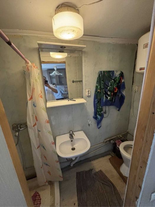 Продам будинок на два входи (дуплекс) у смт Макарів, Бучанський район