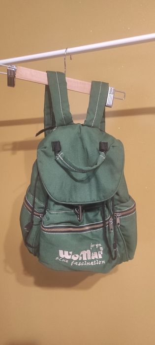 Plecak materiałowy zielony miękki