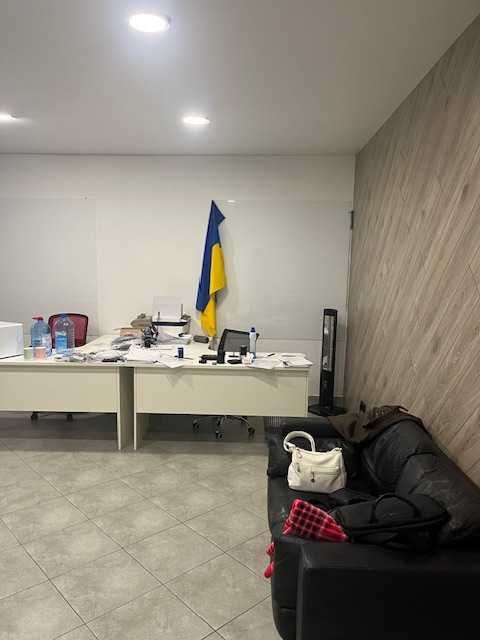 Продажа комерційної нерухомості в ЖК Львівський маєток з ремонтом