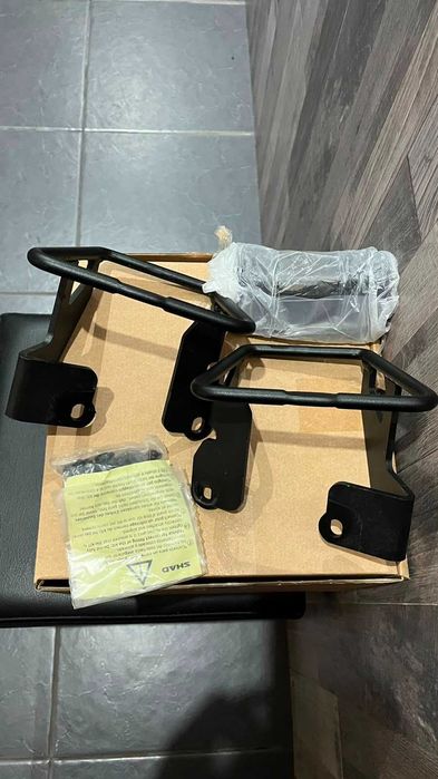 Suporte SHAD SR H0CR64SR Honda CB650R CBR650R 2024 2025 2026