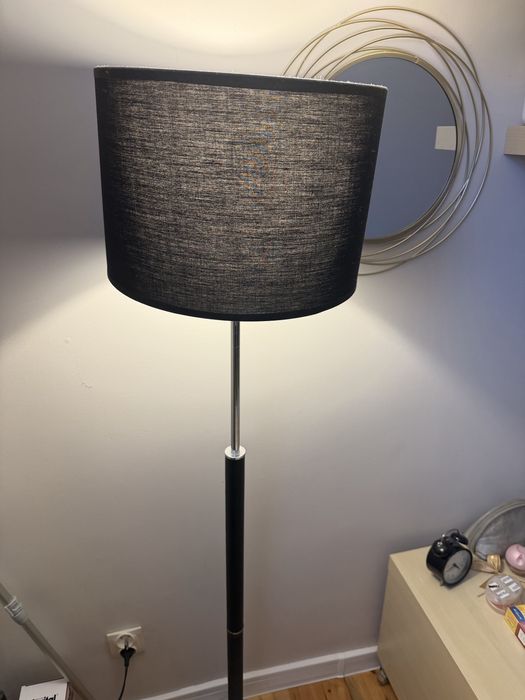 Lampa  w bardzo dobrym stanie