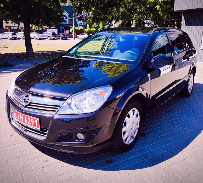 Opel Astra H 1.6 Бенз. 2009р. Свіжопригнаний. Гарний стан.