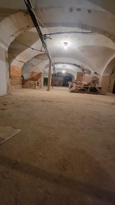 Коммерческая недвижимость по адресу Куликово поле пл. (площадь 411 м²) - Atlanta.ua - фото 6