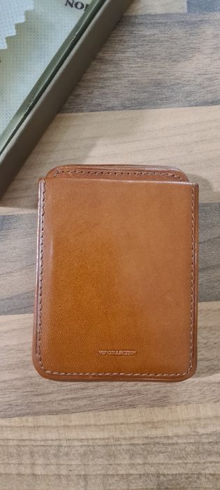 Skórzane etui na wizytówki vipcollection