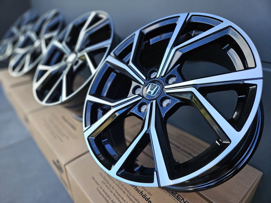 Honda 17 " Nowe 5x114,3 CR-V ZR-V Civic Felgi Czarne CRV ZRV Alufelgi