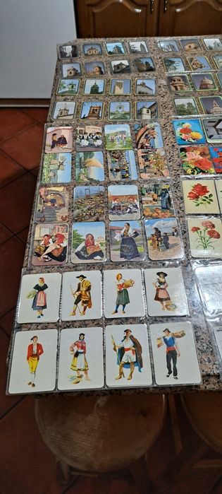 Vendo uma colecção de calendário antigo