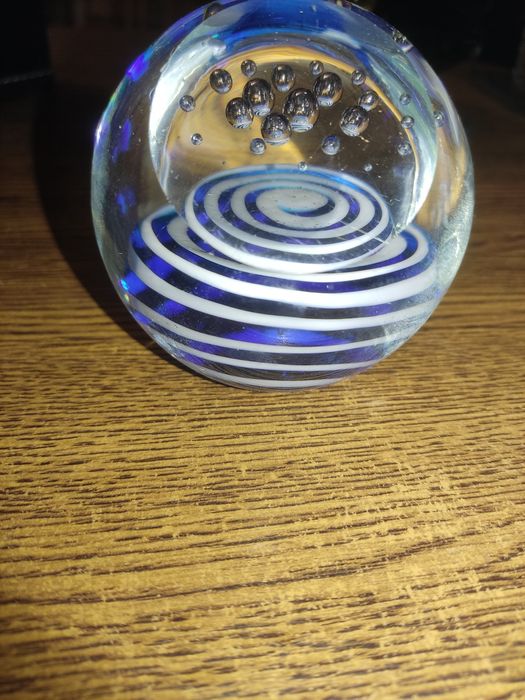 Szklana piękna kula Murano