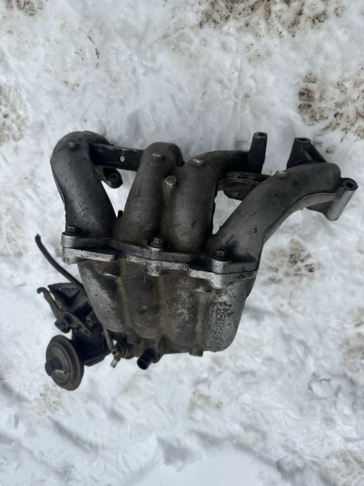 Впускний колектор Ford транзит 2.5 дизель