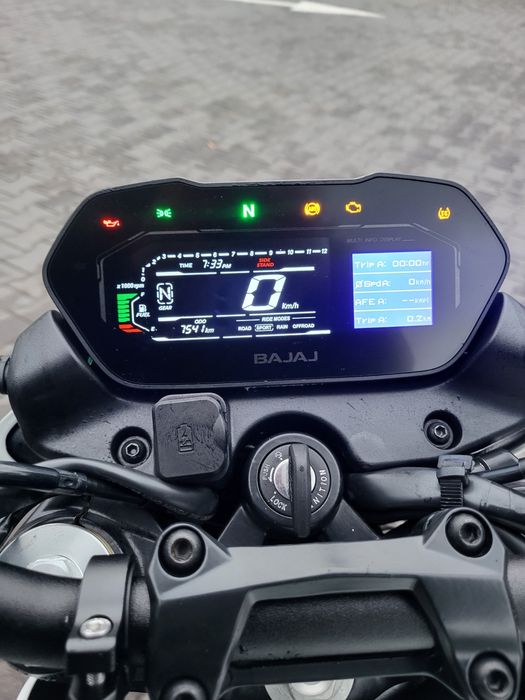 Bajaj pulsar ns 400z