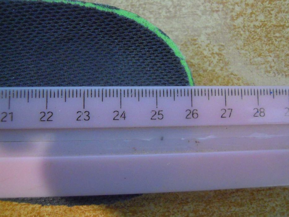 Футзалки сороконожки