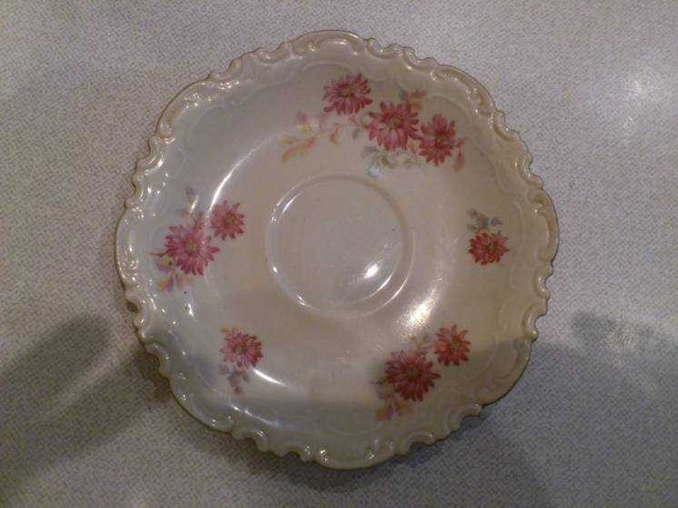 Тарелка  старинный фарфор