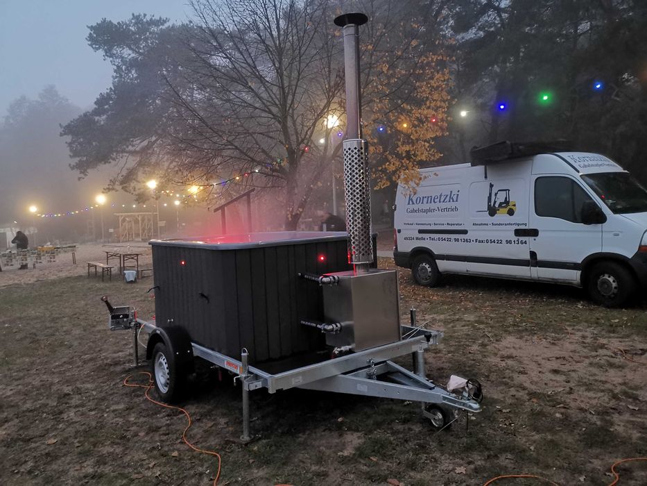 Wynajem Mobilnej Sauny + Jacuzzi