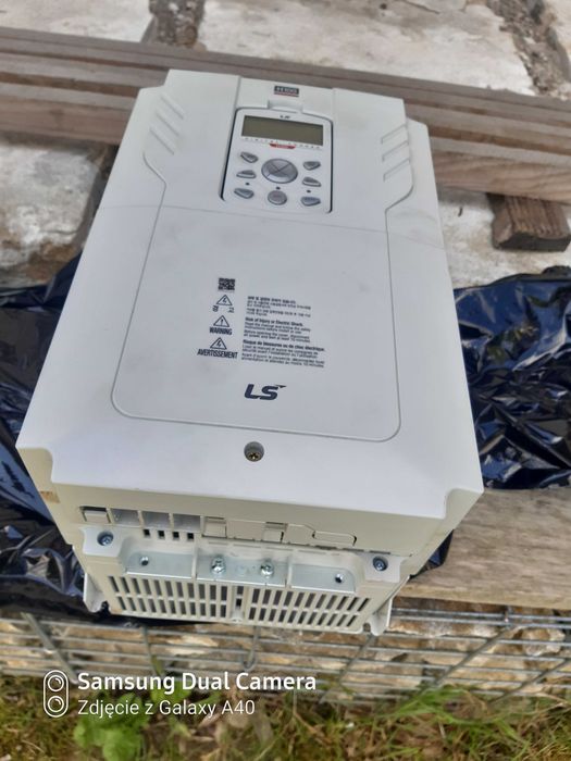 falownik ls  lslv0300h100