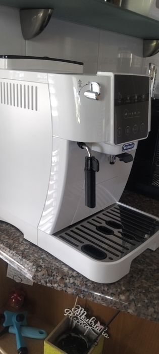 Máquina de café DeLonghi