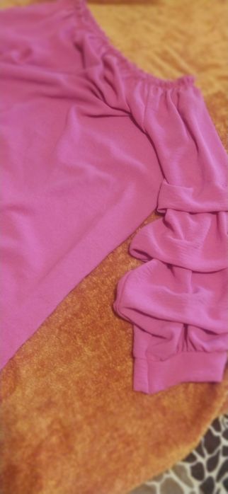 Vestido solto rosa fushia