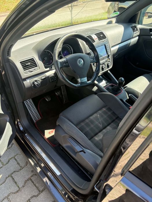 Golf 5 GTI . Piękny stan.Orginalny lakier !
