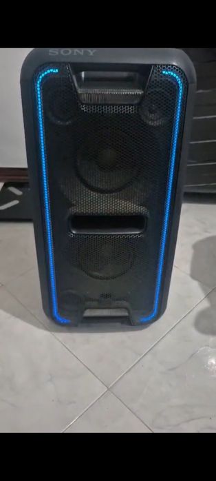 Vendo colunas de som