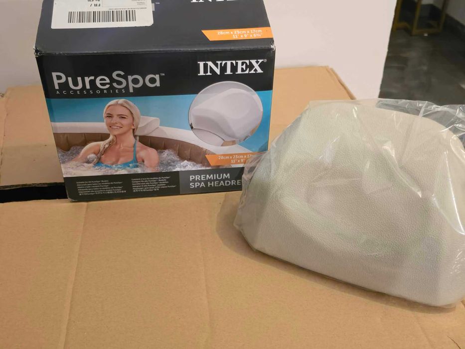 zagłówek Premium do jacuzzi PureSpa marki Intex (model 28505).
