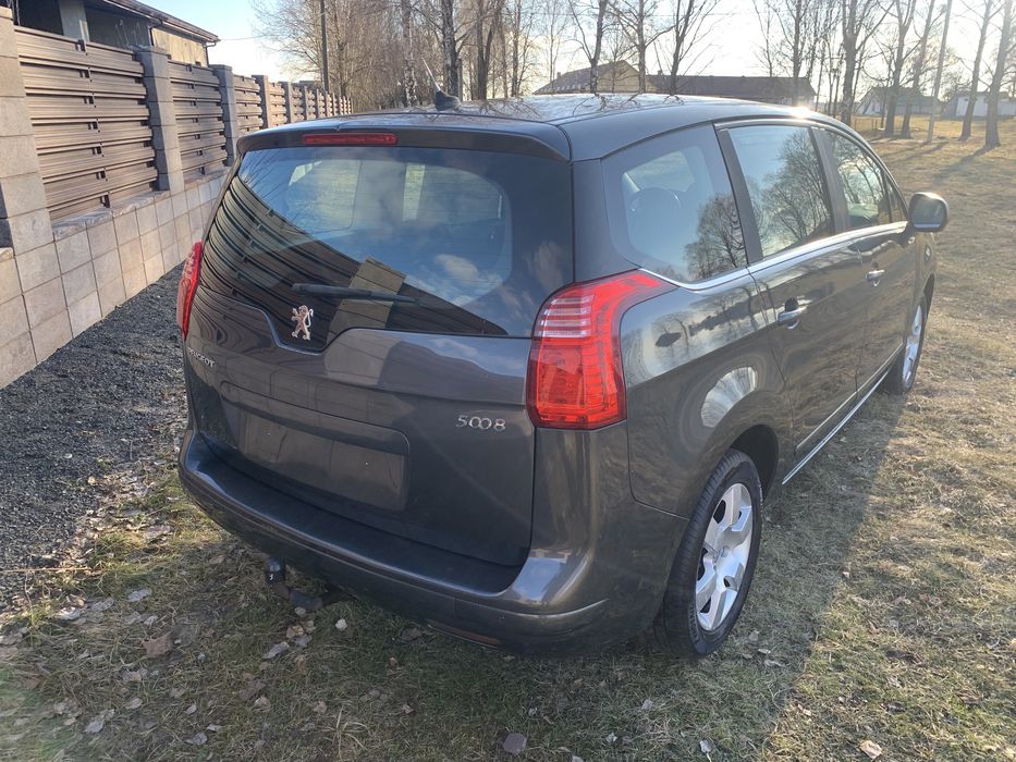 Задня Ляда Peugeot 3008 5008 Кришка багажника Пежо 5008 3008 Кляпа