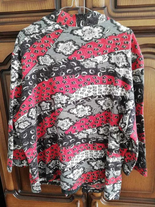 Bluzka damska w kolorowe kwiatki, rozmiar XXL