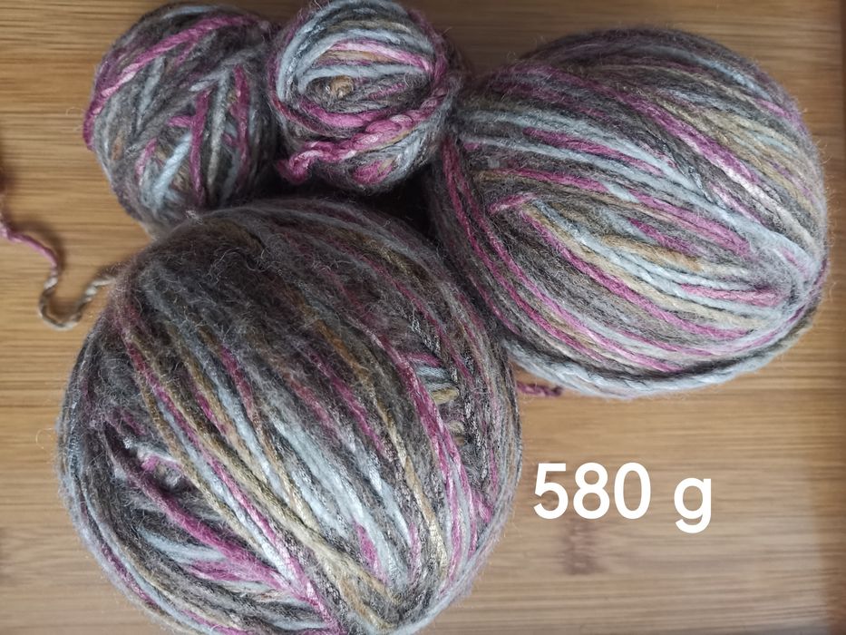 Turecka melanżowa włóczka, 70 % wełny.