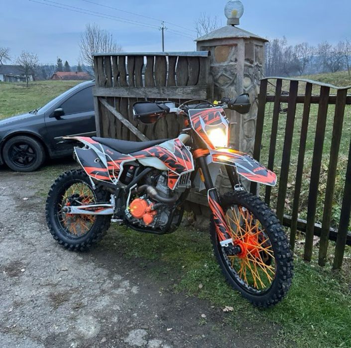 Продам профакторі 300 можливий торг