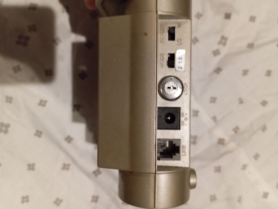 Veris telefon stacjonarny