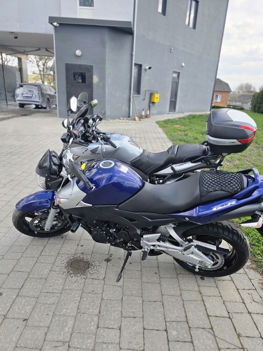 Suzuki gsr 600  15тис/км