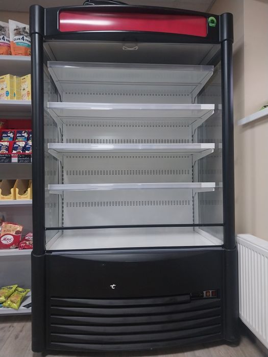 Холодильна вітрина відкритого типу (горка), робоча для магазину, кафе.