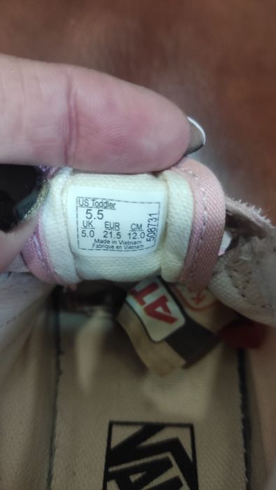 Кроссовки,конверсы Vans