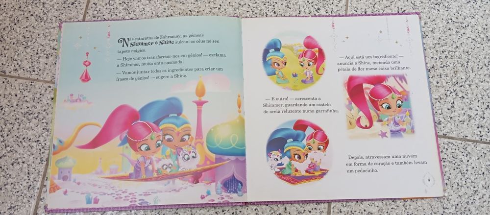 Livro shimmer shine