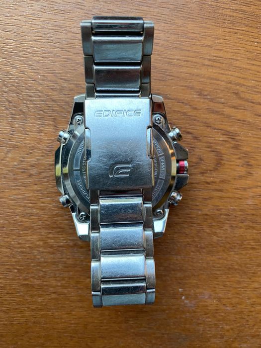 Часы Casio ECB-500