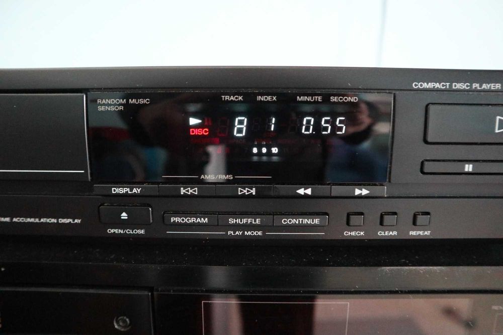Cd проигрыватель   SONY CDP-M25