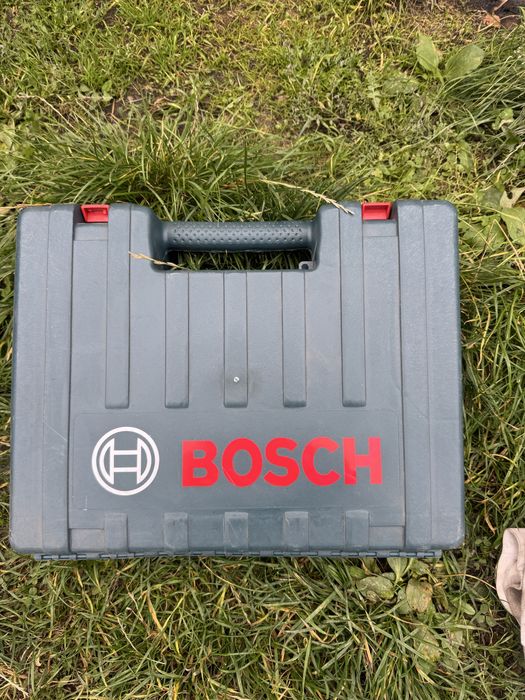Перфоратор  Bosh Professional